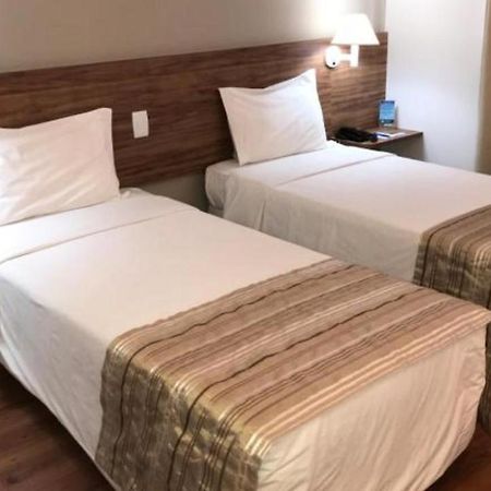 Camaçari Plaza Hotel Extérieur photo