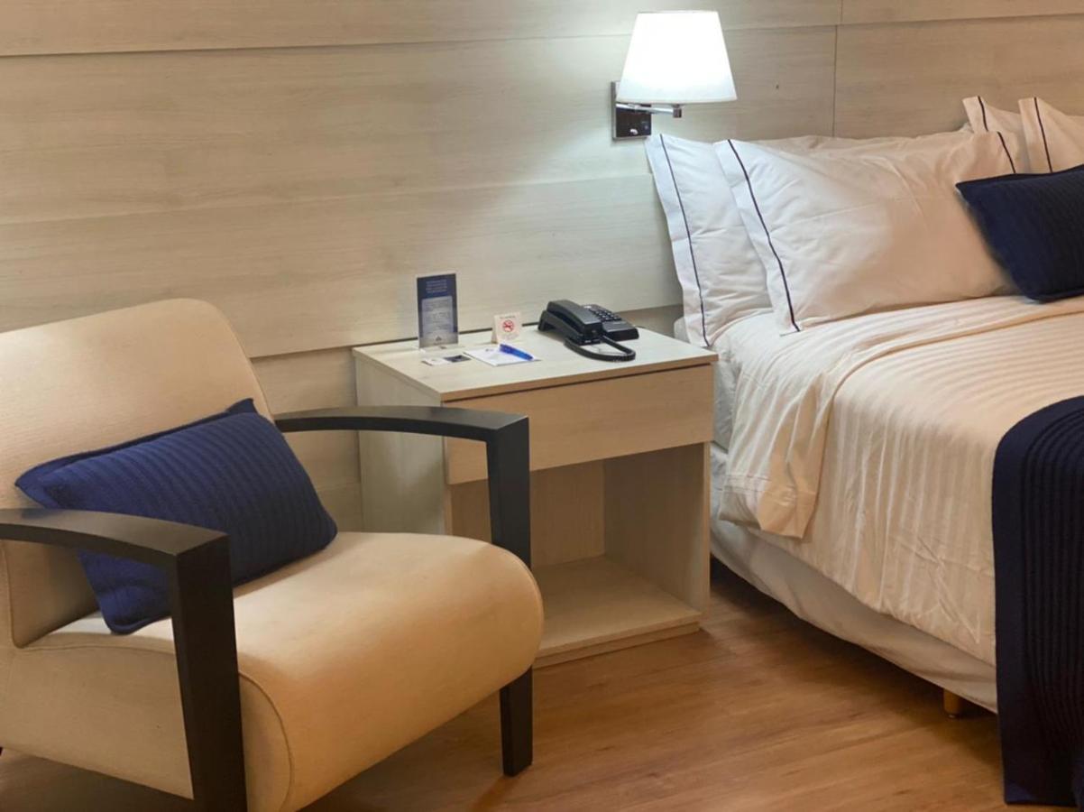 Camaçari Plaza Hotel Extérieur photo
