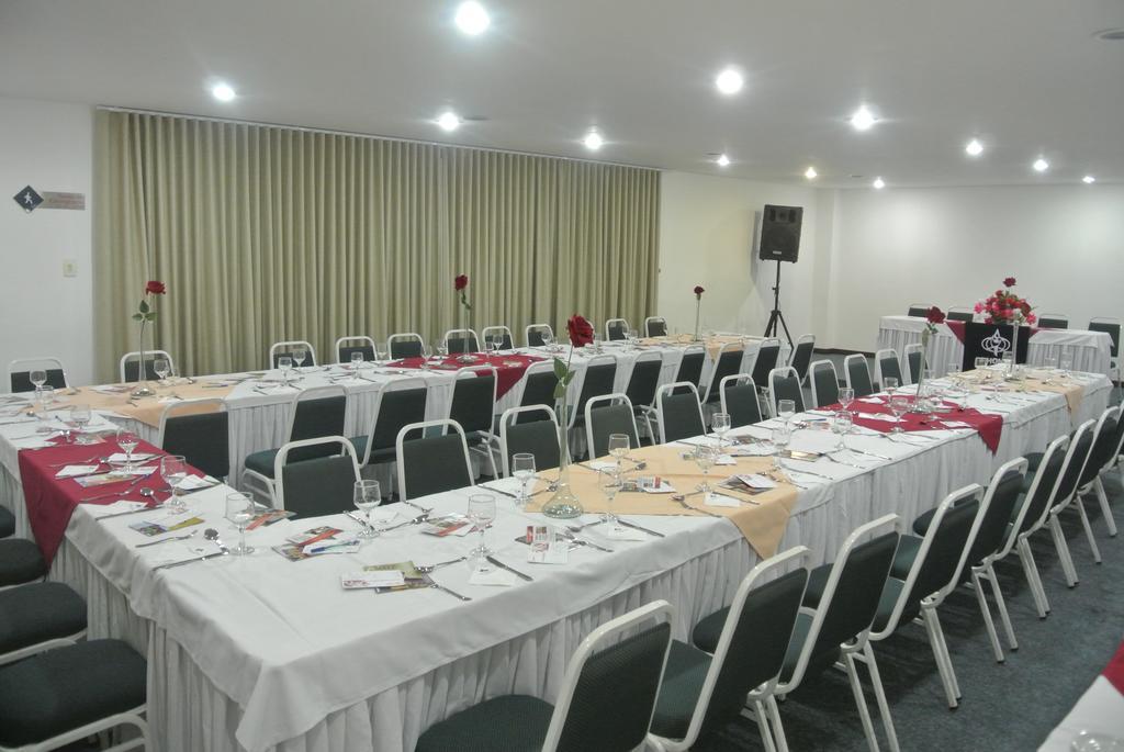 Camaçari Plaza Hotel Extérieur photo